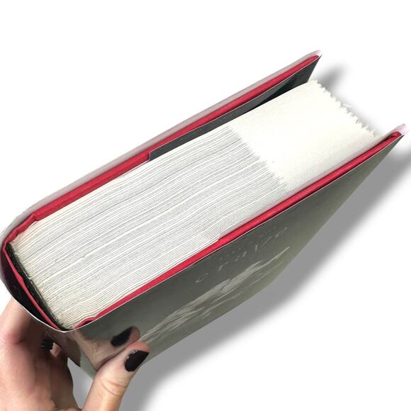 Crave ( Crave Series) #1 By: Tracy Wolff Hardcover Fantasy Romance Book - Picture 6 of 6